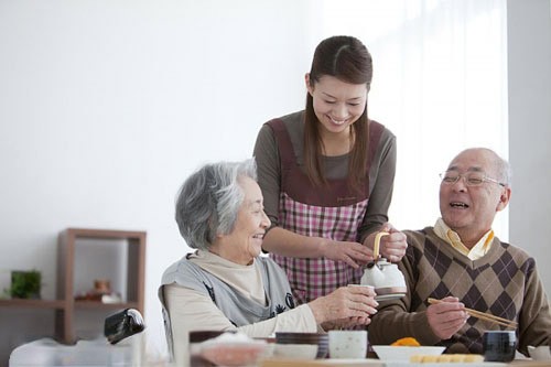 can-tuyen-gap-lao-dong-di-lam-tai-dai-loan